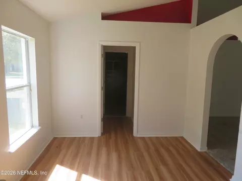 Living - 495 Islamorada Dr S, Macclenny, FL 32063 photo 1 of 6