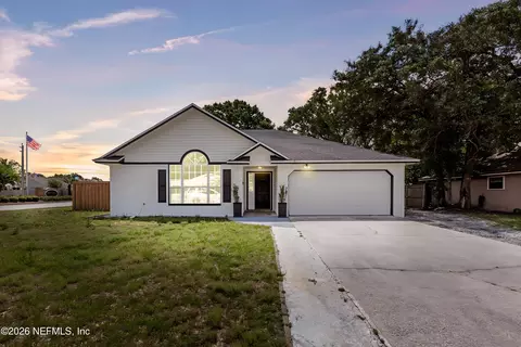 12570 Long Lake Ct, Jacksonville, FL 32225