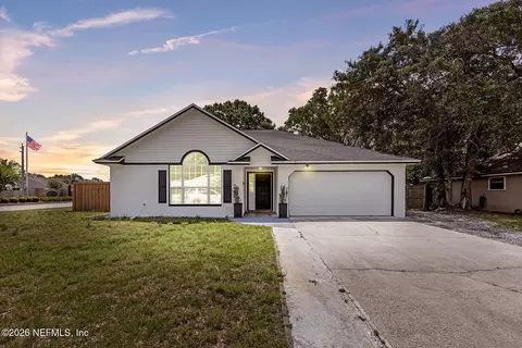 12570 Long Lake Ct, Jacksonville, FL 32225