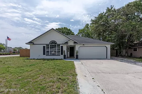 12570 Long Lake Ct, Jacksonville, FL 32225