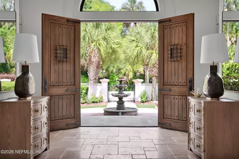 217 Isle Way Ln, Ponte Vedra Beach, FL 32082