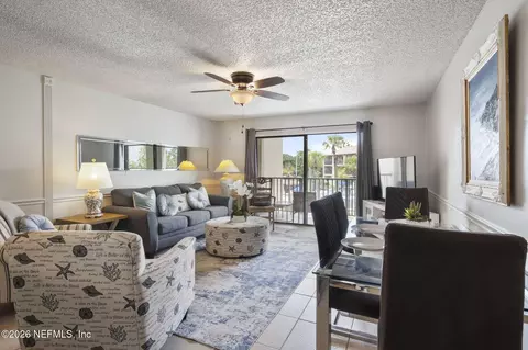Living - 850 A1a Beach Blvd #89, Saint Augustine, FL 32080 photo 2 of 3