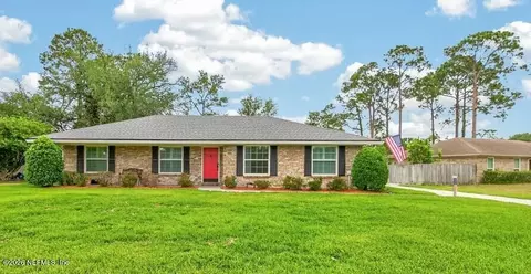 808 Maplewood Ln, Orange Park, FL 32065
