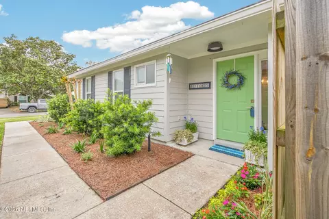 925 Majestic Cypress Dr N, Jacksonville, FL 32233