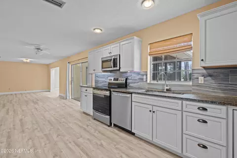 Kitchen - 503 Sevilla Dr, St. Augustine Shores, FL 32086 photo 3 of 3