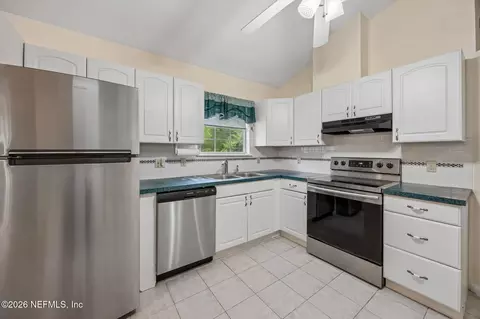 Kitchen - 97236 Pirates Way, Yulee, FL 32097 photo 2 of 3