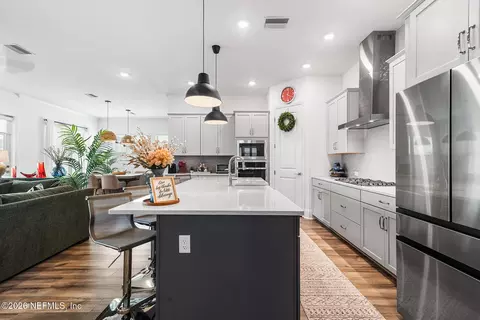 Kitchen - 637 Navigators Rd, Saint Johns, FL 32259 photo 2 of 5
