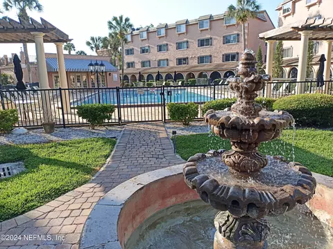 5375 Ortega Farms Blvd #1008, Jacksonville, FL 32210