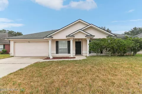 14018 Fish Eagle Dr E, Jacksonville, FL 32226