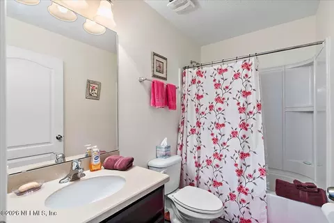 Bath - 51 S Twin Maple Rd, Saint Augustine, FL 32084 photo 1 of 1