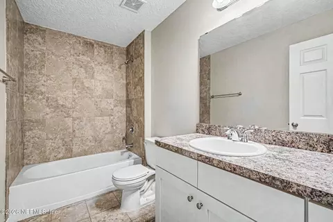 Bath - 87043 Chesapeake Ave, Yulee, FL 32097 photo 2 of 2