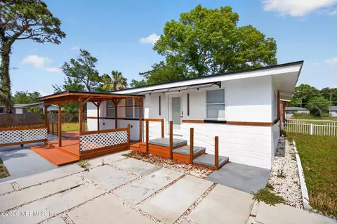 7139 Gaillardia Rd S, Jacksonville, FL 32211