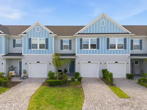 516 Boracay Cir, Saint Johns, FL 32259