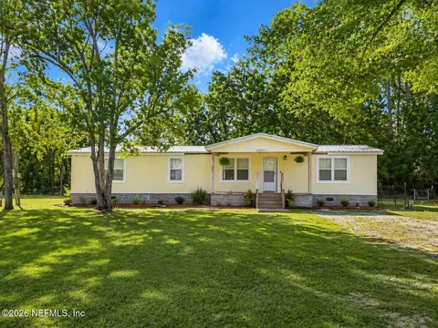 85205 Wesley Rd, Yulee, FL 32097