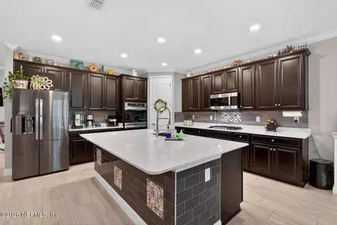 Kitchen - 612 Glorieta Dr, Saint Augustine, FL 32095 photo 1 of 3