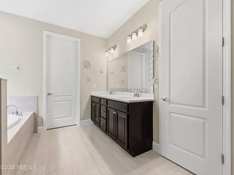 Bath - 741 Tintamarre Dr, Saint Augustine, FL 32092 photo 2 of 7