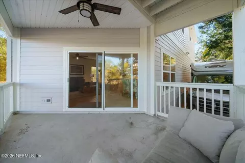 Exterior - 27 Oak St, Saint Augustine, FL 32084 photo 6 of 11