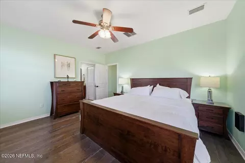 Bedroom - 27 Oak St, Saint Augustine, FL 32084 photo 6 of 7