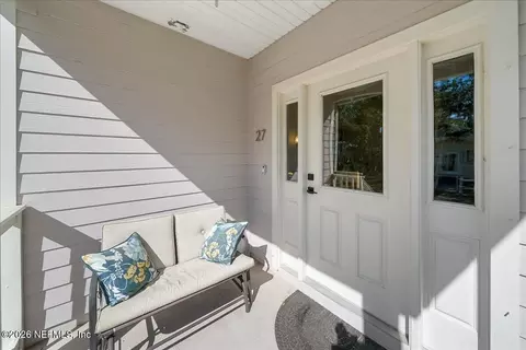 Exterior - 27 Oak St, Saint Augustine, FL 32084 photo 3 of 11