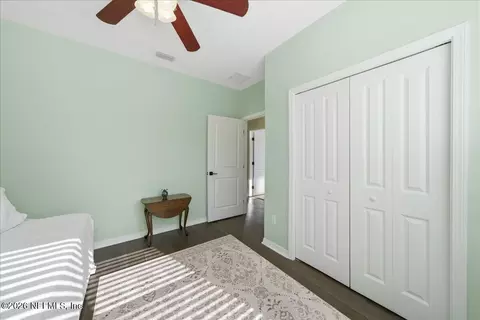 Bedroom - 27 Oak St, Saint Augustine, FL 32084 photo 5 of 7