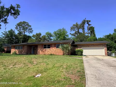 1806 Memory Ln, Jacksonville, FL 32210