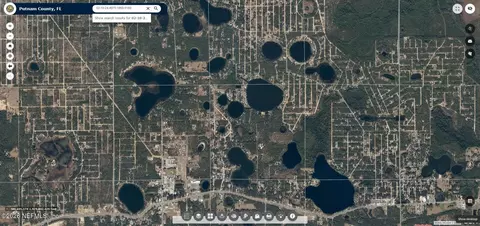 211 Morse Ave, Interlachen, FL 32148 photo 3