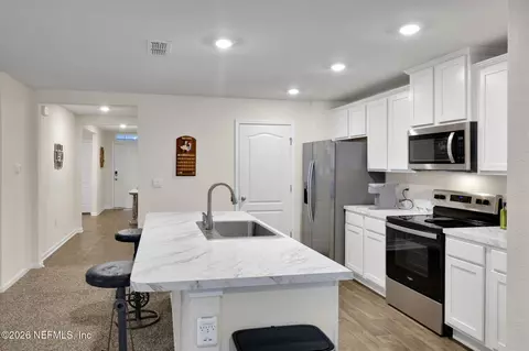 Kitchen - 138 Falcon Ridge Rd, Saint Augustine, FL 32084 photo 3 of 6
