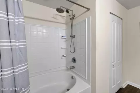 Bath - 138 Falcon Ridge Rd, Saint Augustine, FL 32084 photo 2 of 3