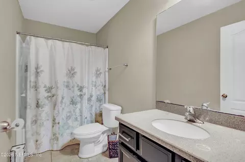 Bath - 4055 Blackbird Ln, Middleburg, FL 32068 photo 2 of 3