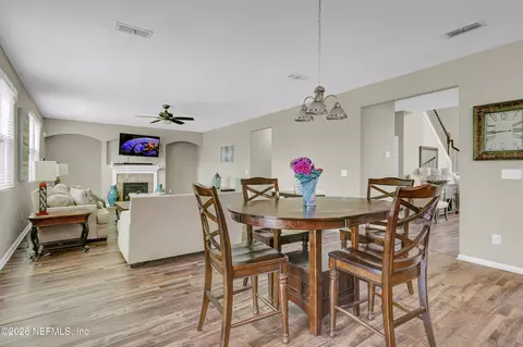 Dining - 4055 Blackbird Ln, Middleburg, FL 32068 photo 3 of 3