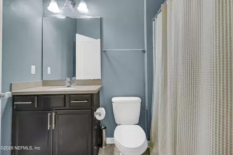 Bath - 4055 Blackbird Ln, Middleburg, FL 32068 photo 1 of 3