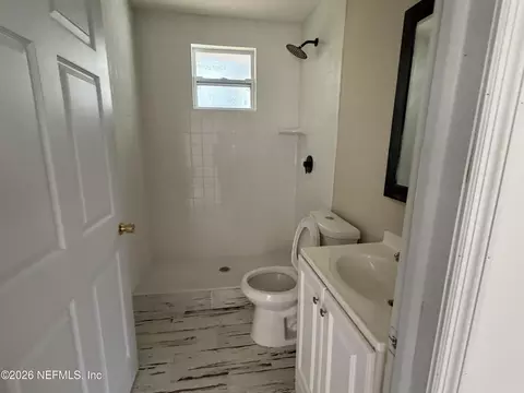 Bath - 2891 Del Rio Dr, Saint Augustine, FL 32084 photo 1 of 1
