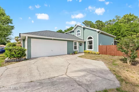 3423 Caroline Ridge Ln E, Jacksonville, FL 32225
