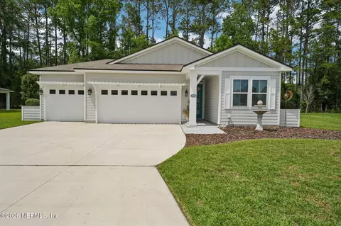 12675 Green Meadow Dr, Jacksonville, FL 32218