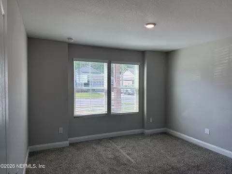 Living - 1392 Parkland Trl, Saint Augustine, FL 32095 photo 5 of 5