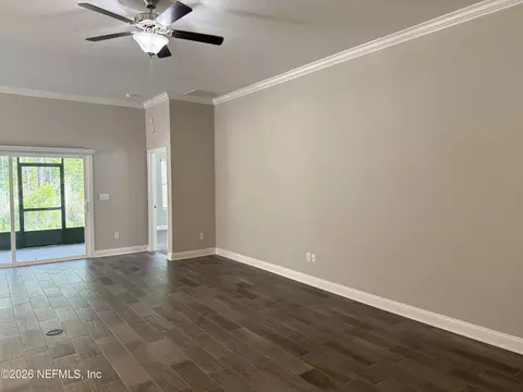 Living - 1392 Parkland Trl, Saint Augustine, FL 32095 photo 2 of 5