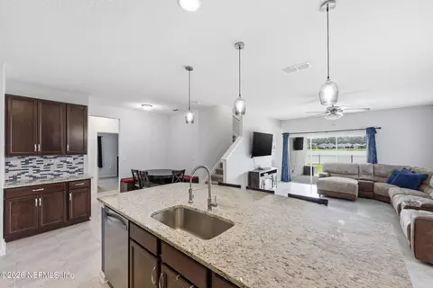 Kitchen - 255 Willow Lake Dr, Saint Augustine, FL 32092 photo 5 of 5