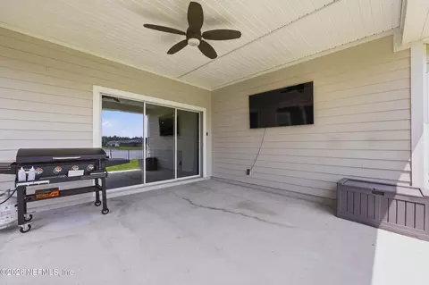 Exterior - 255 Willow Lake Dr, Saint Augustine, FL 32092 photo 5 of 13