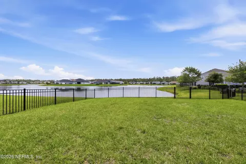 Exterior - 255 Willow Lake Dr, Saint Augustine, FL 32092 photo 8 of 13