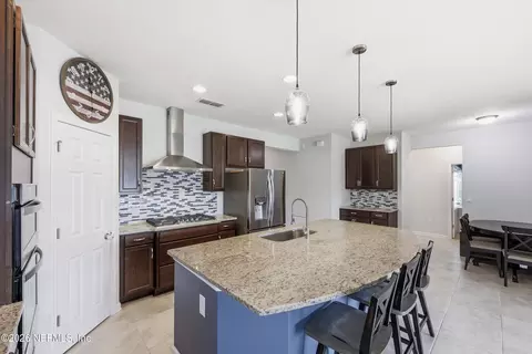 Kitchen - 255 Willow Lake Dr, Saint Augustine, FL 32092 photo 1 of 5