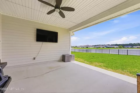 Exterior - 255 Willow Lake Dr, Saint Augustine, FL 32092 photo 6 of 13
