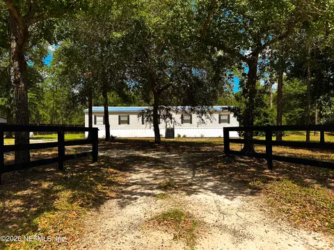 23197 Hassie Johns Rd, Sanderson, FL 32087