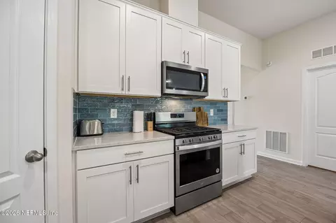 Kitchen - 6114 Old Dixie Dr, Saint Augustine, FL 32095 photo 2 of 3