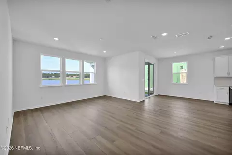 Living - 236 Westerly Dr, Yulee, FL 32097 photo 2 of 2
