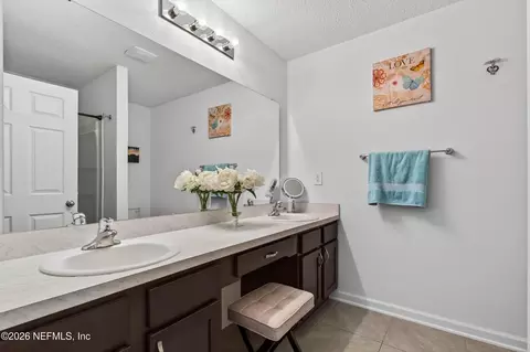Bath - 40 Barley St, Saint Augustine, FL 32092 photo 2 of 3