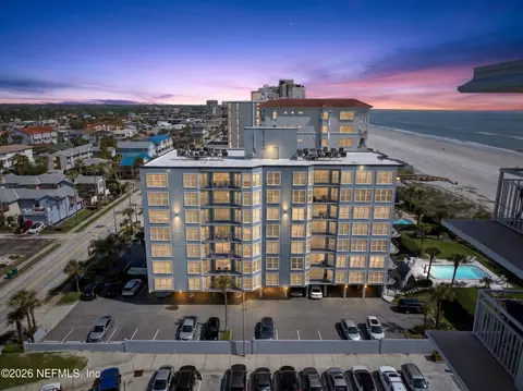 1551 1st St #103, Jacksonville Beach, FL 32250