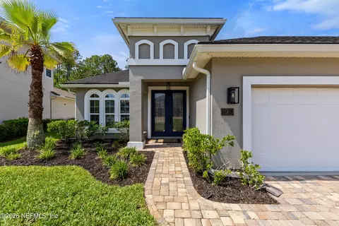 190 Red Cedar Dr, Saint Johns, FL 32259 photo 2