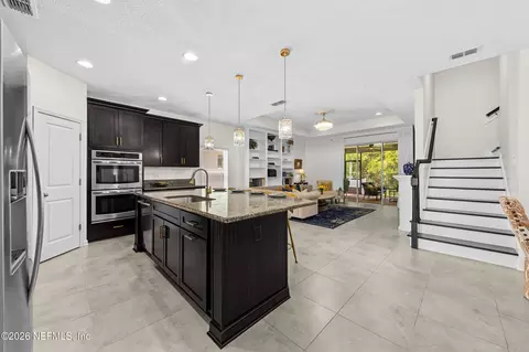 190 Red Cedar Dr, Saint Johns, FL 32259 photo 8