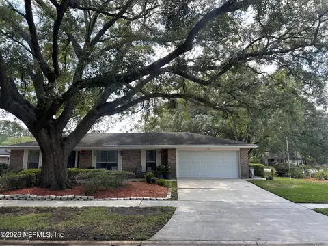 11534 N North Ride Cir E, Jacksonville, FL 32223