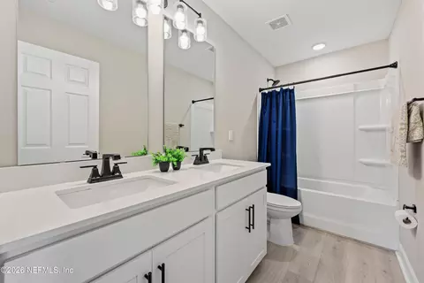 Bath - 512 Elm Creek Dr, Saint Augustine, FL 32092 photo 5 of 5